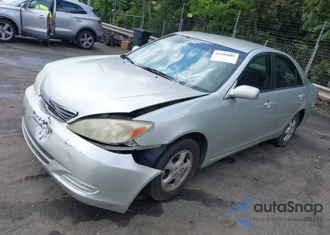 2002 Toyota Camry Le from USA, damaged, VIN JTDBE32K820113031